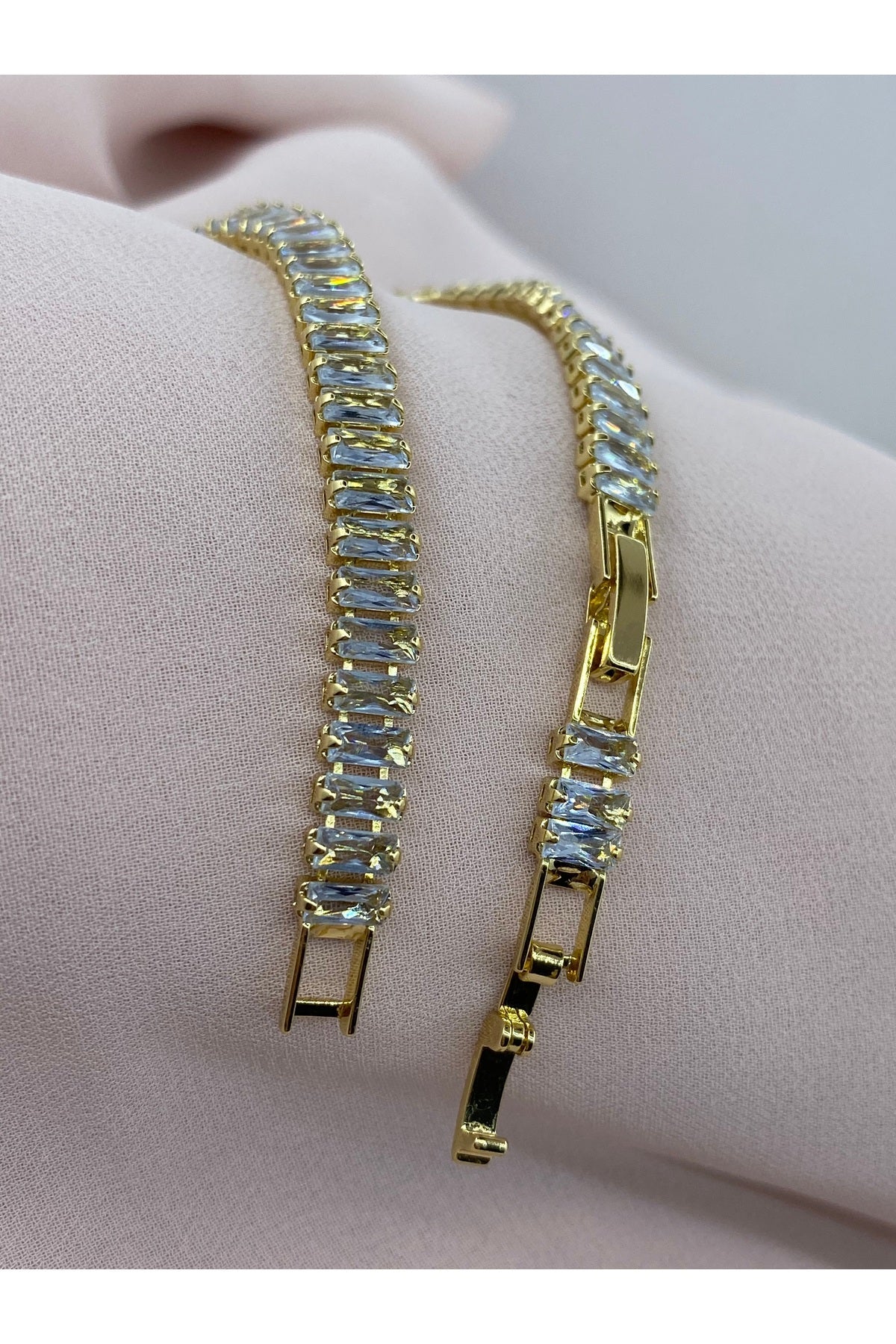 Takıyakıştır Steel Zircon Water-Way Tennis Bracelet – Gold-Tone